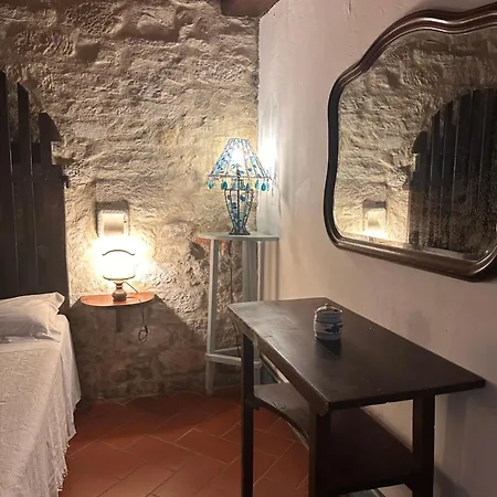 Con Vista Nel Chianti Rufina *