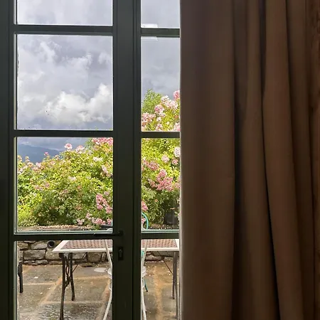 Con Vista Nel Chianti Rufina *